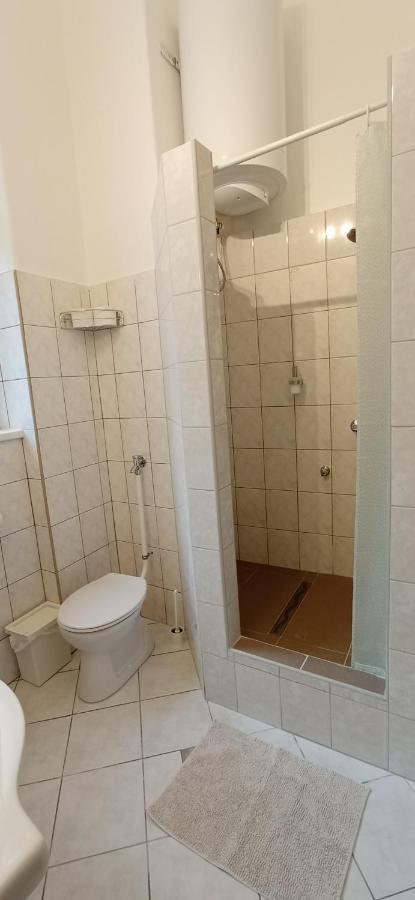 Duna Szecsi Apartman Budapest Exteriör bild