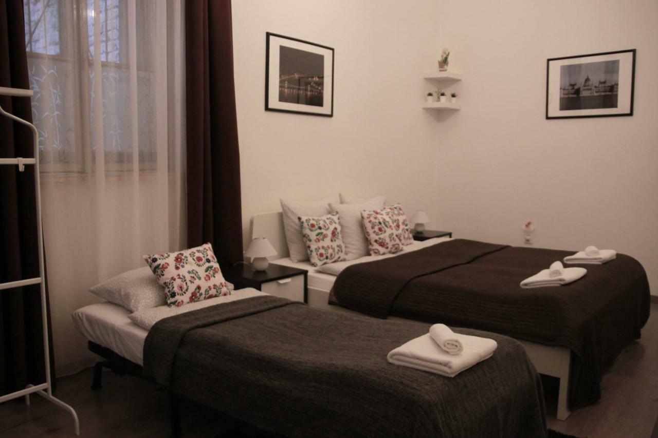Duna Szecsi Apartman Budapest Exteriör bild